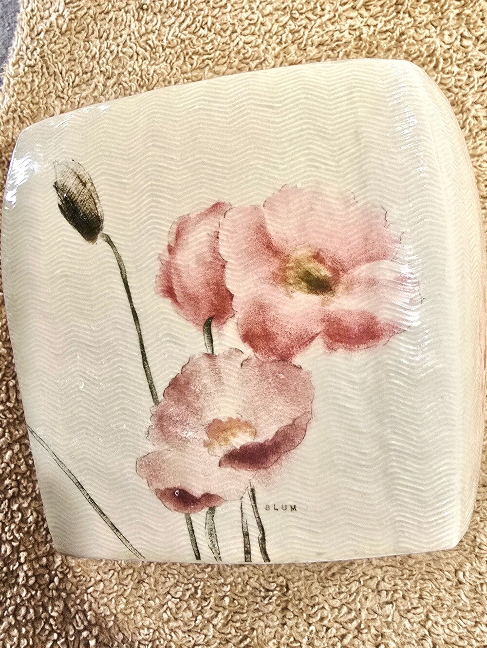 Croscill Home Ceramic Poppies Tissue Cover Holder By Cheri Blum